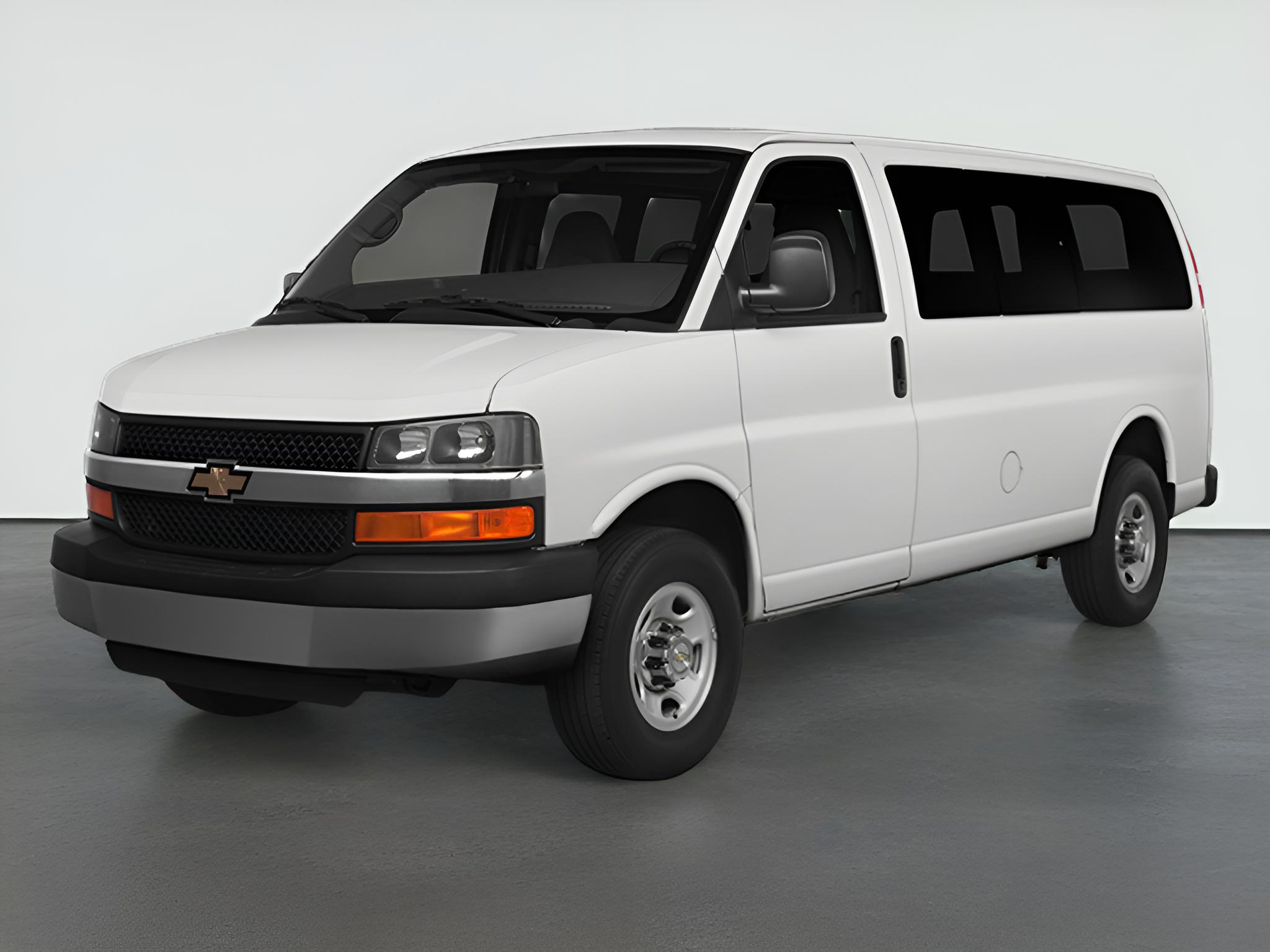 2014 Chevrolet Express Passenger LT