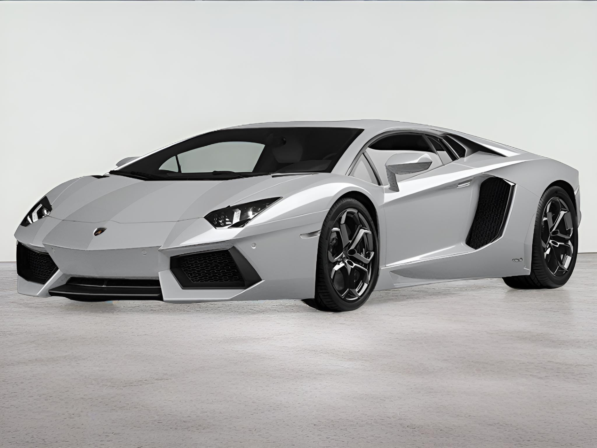 2014 Lamborghini Aventador Base