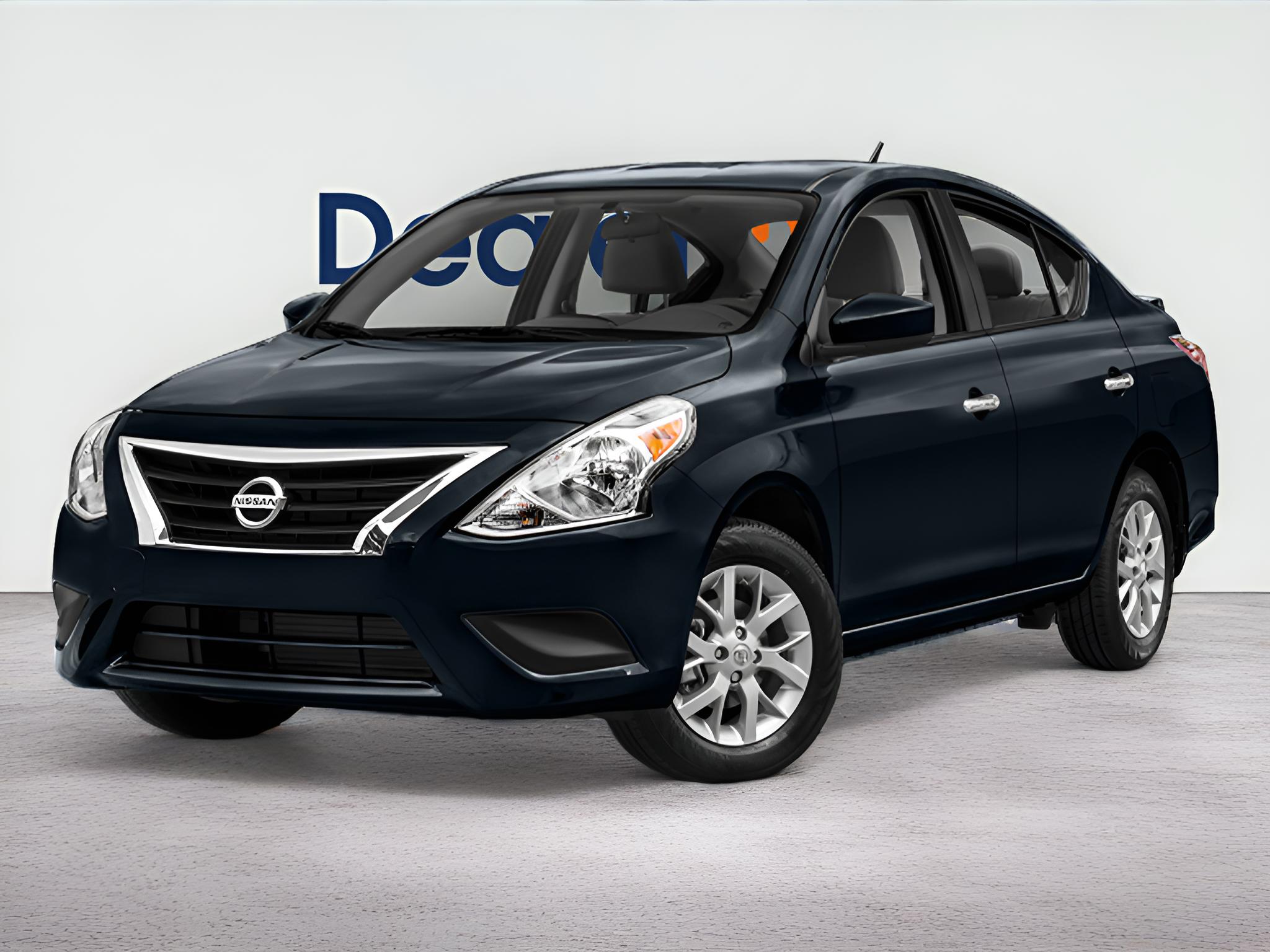 2016 Nissan Versa SV