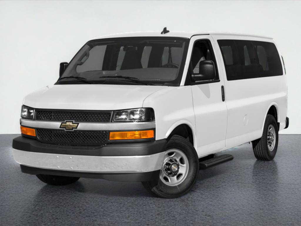 2018 Chevrolet Express Passenger LS