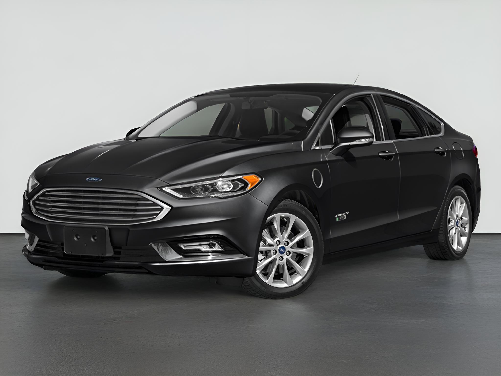 2018 Ford Fusion Energi SE Luxury