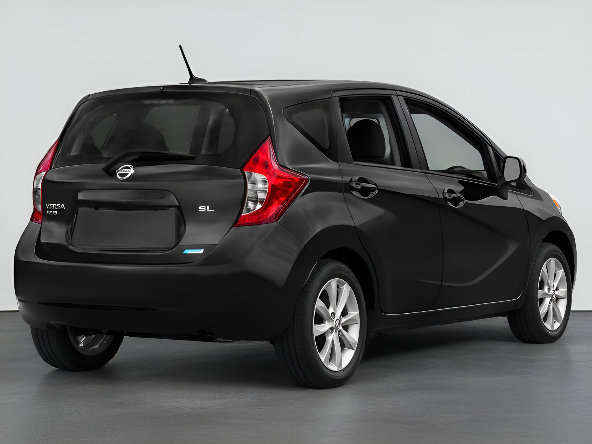 2015 Nissan Versa Note 5dr HB CVT 1.6 SL