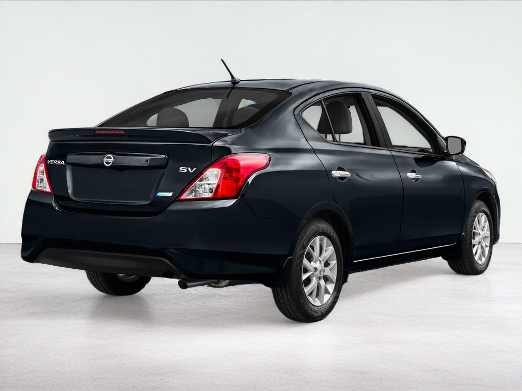 2016 Nissan Versa SV