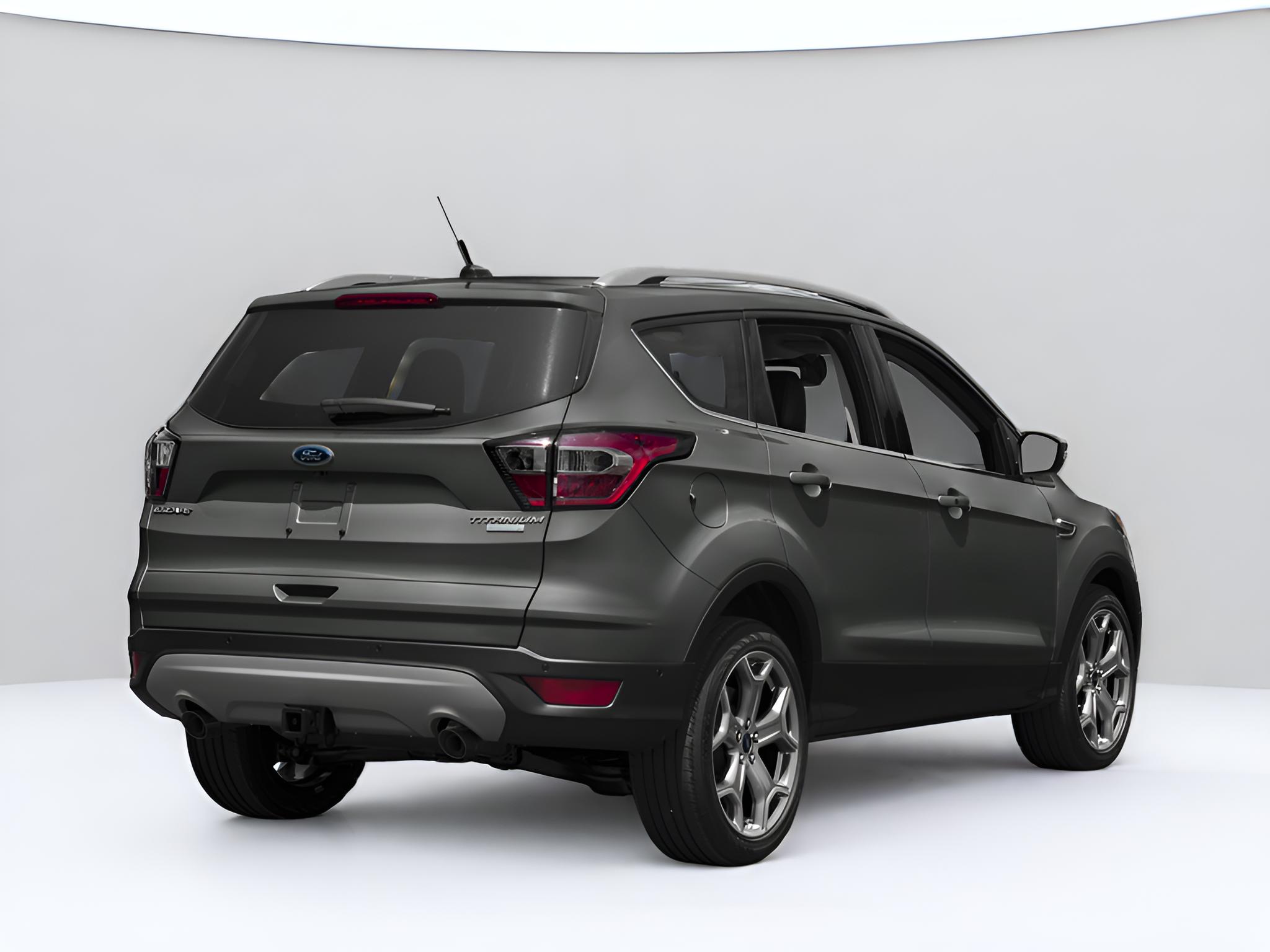 2017 Ford Escape Titanium W/Class II Trailer Tow Package