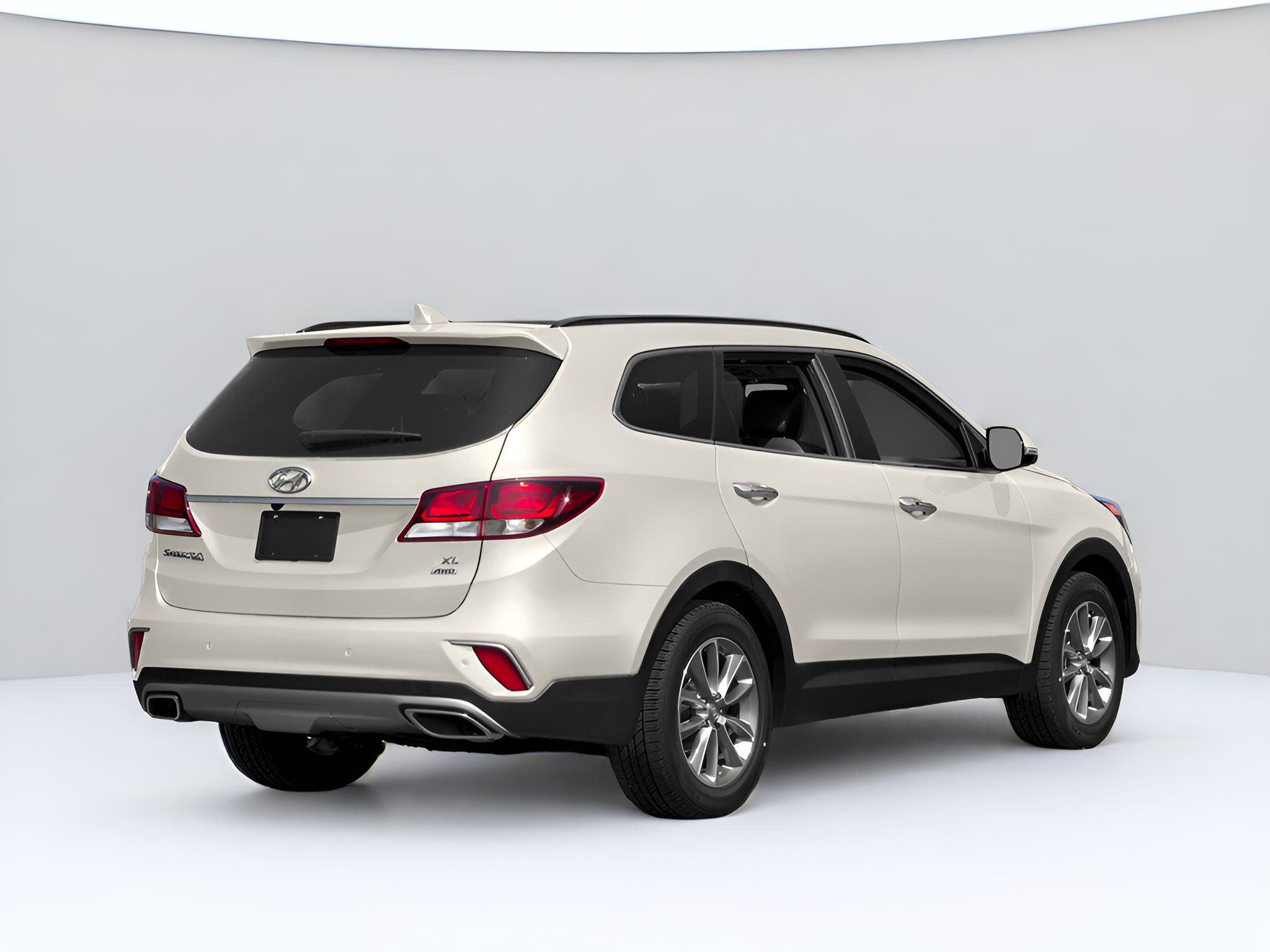 2018 Hyundai Santa Fe SE