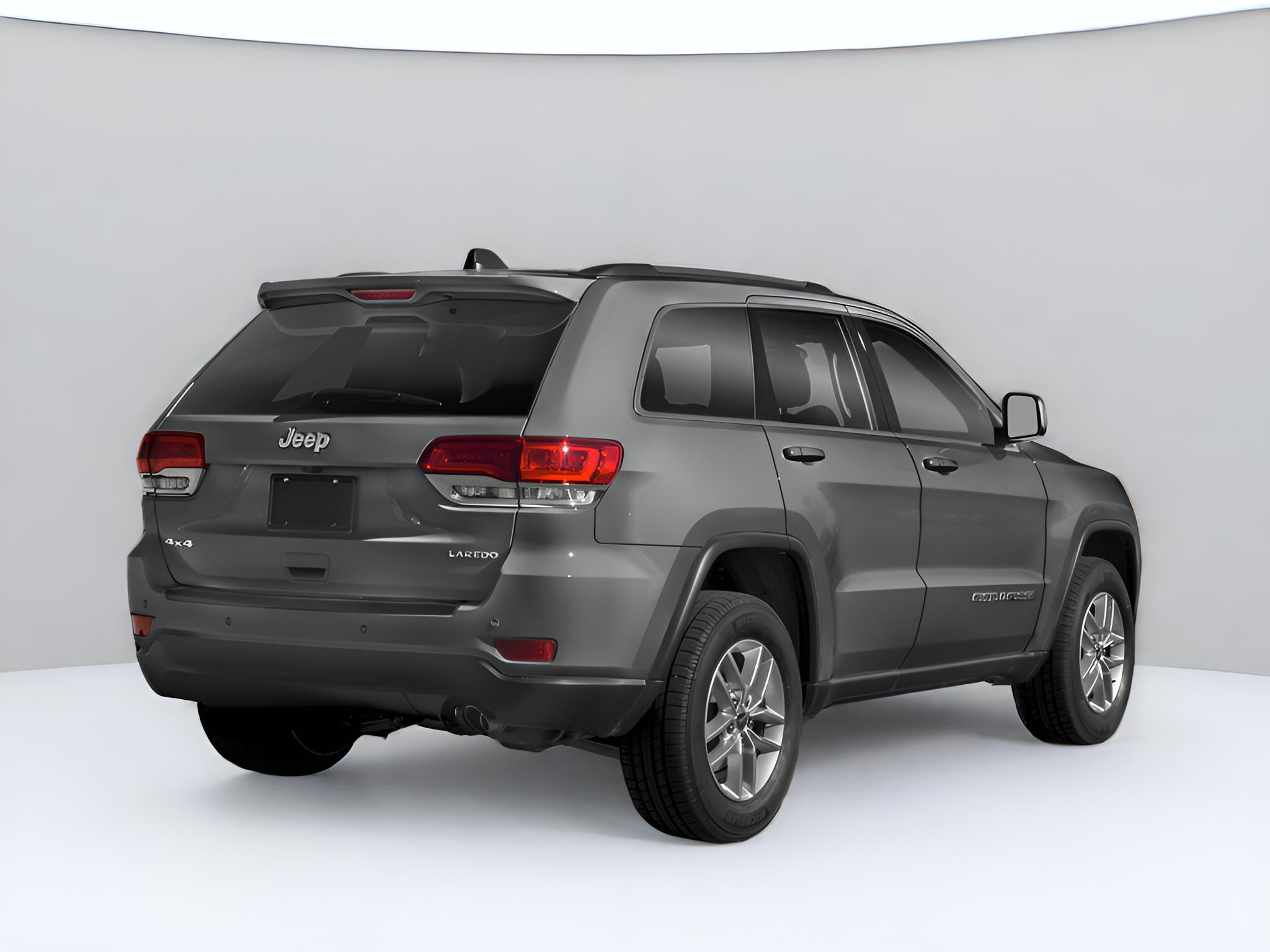 2018 Jeep Grand Cherokee Laredo E