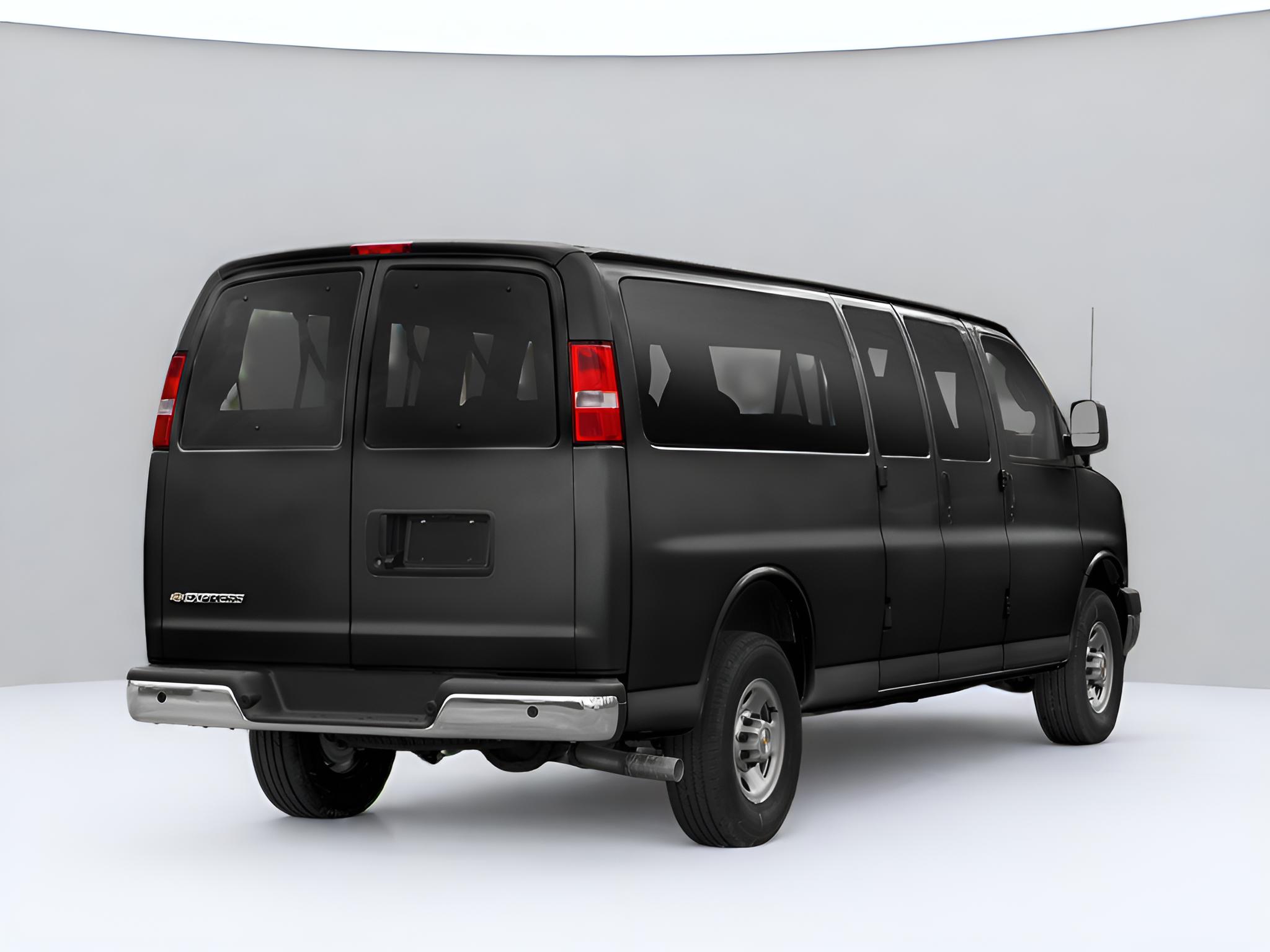 2020 Chevrolet Express Passenger LS