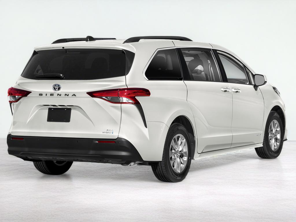 2021 Toyota Sienna XLE 7 Passenger