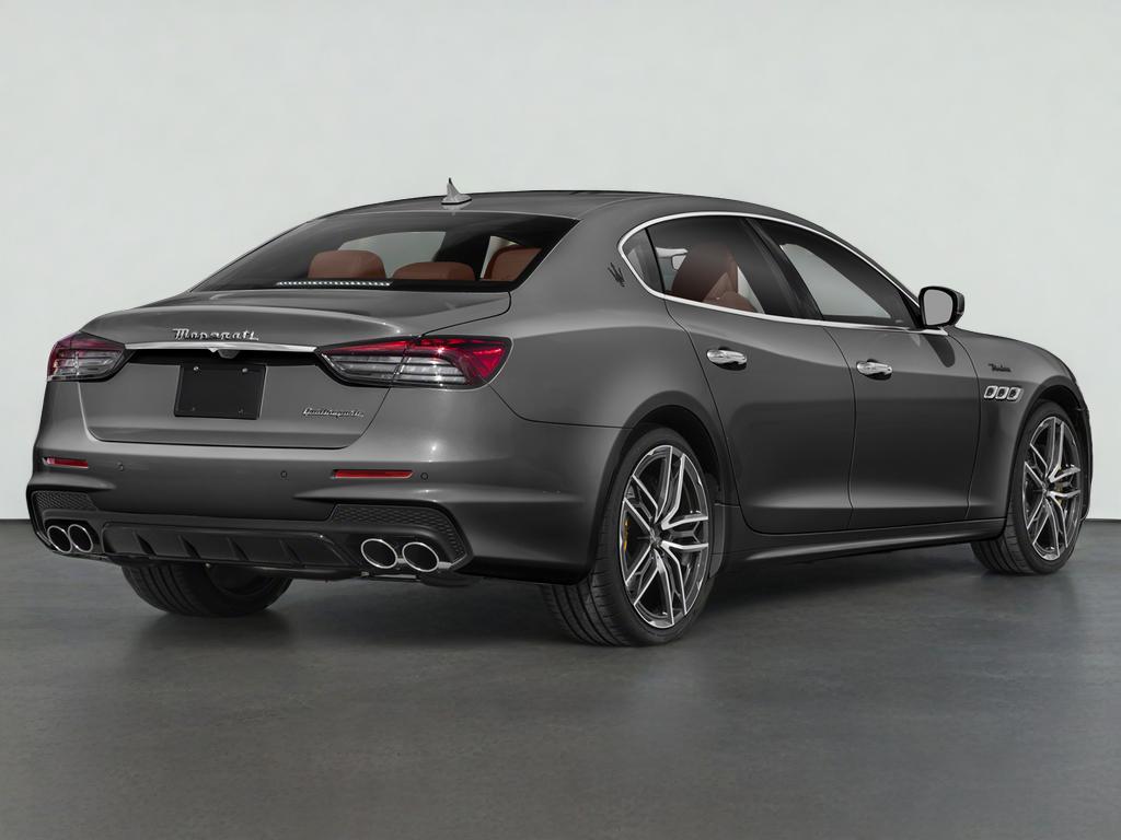 2022 Maserati Quattroporte Trofeo