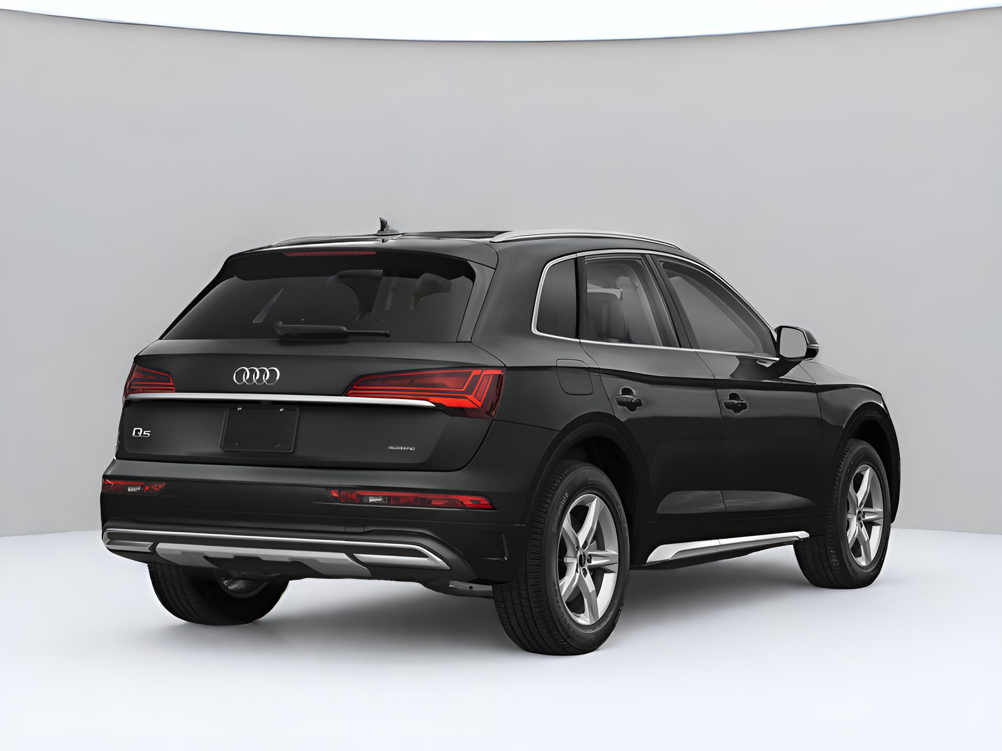 2023 Audi Q5 S line Premium Plus