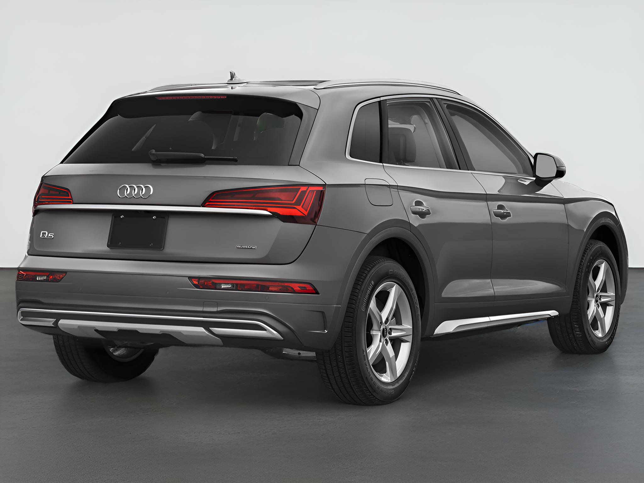 2023 Audi Q5 S line Premium Plus