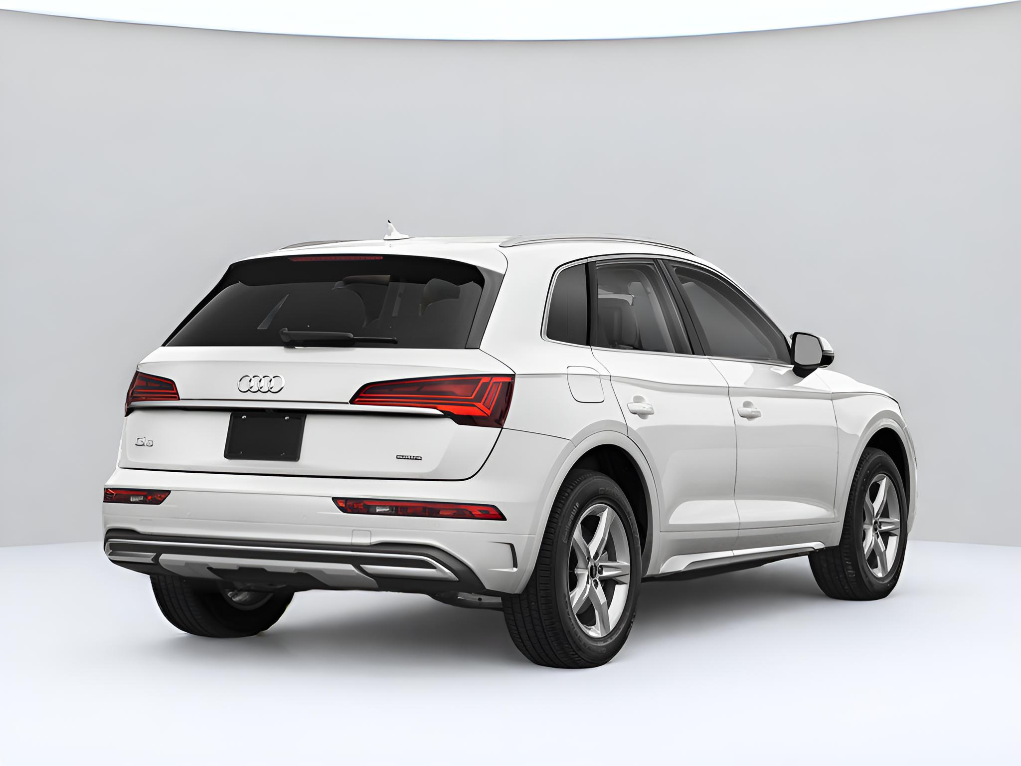 2023 Audi Q5 S line Premium