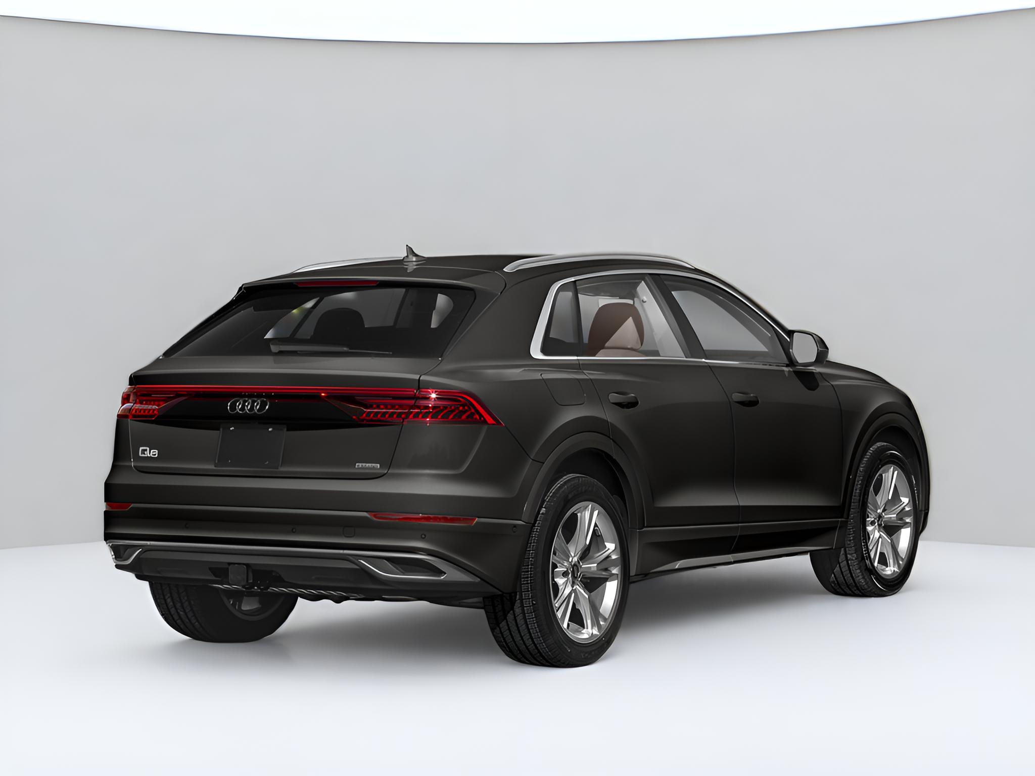 2023 Audi Q8 Premium Plus