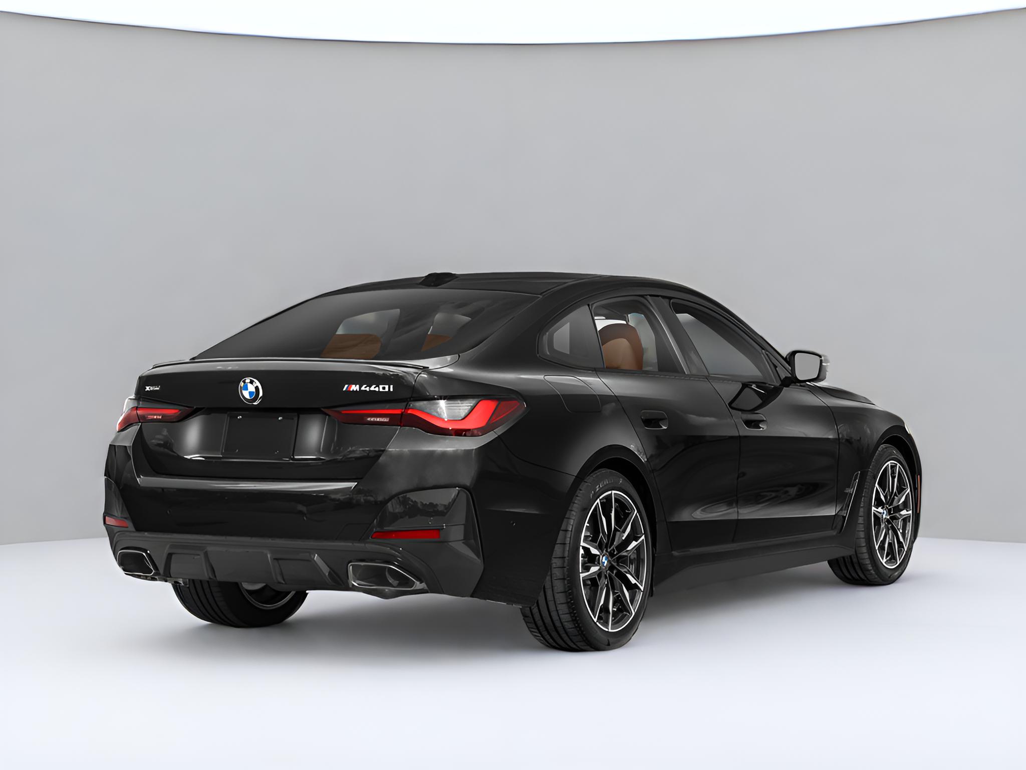 2023 BMW 4 Series M440i