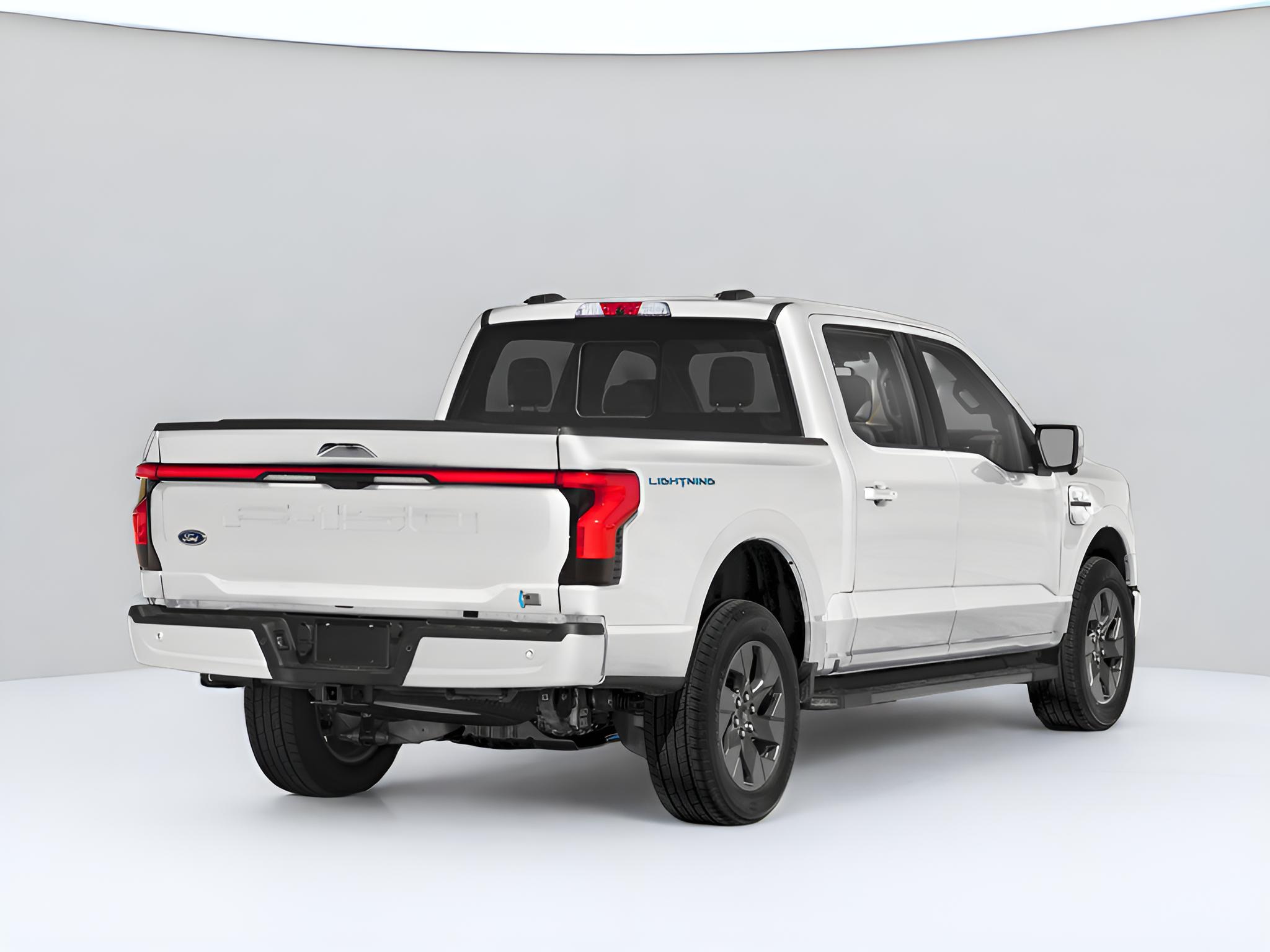 2023 Ford F-150 Lightning Lariat