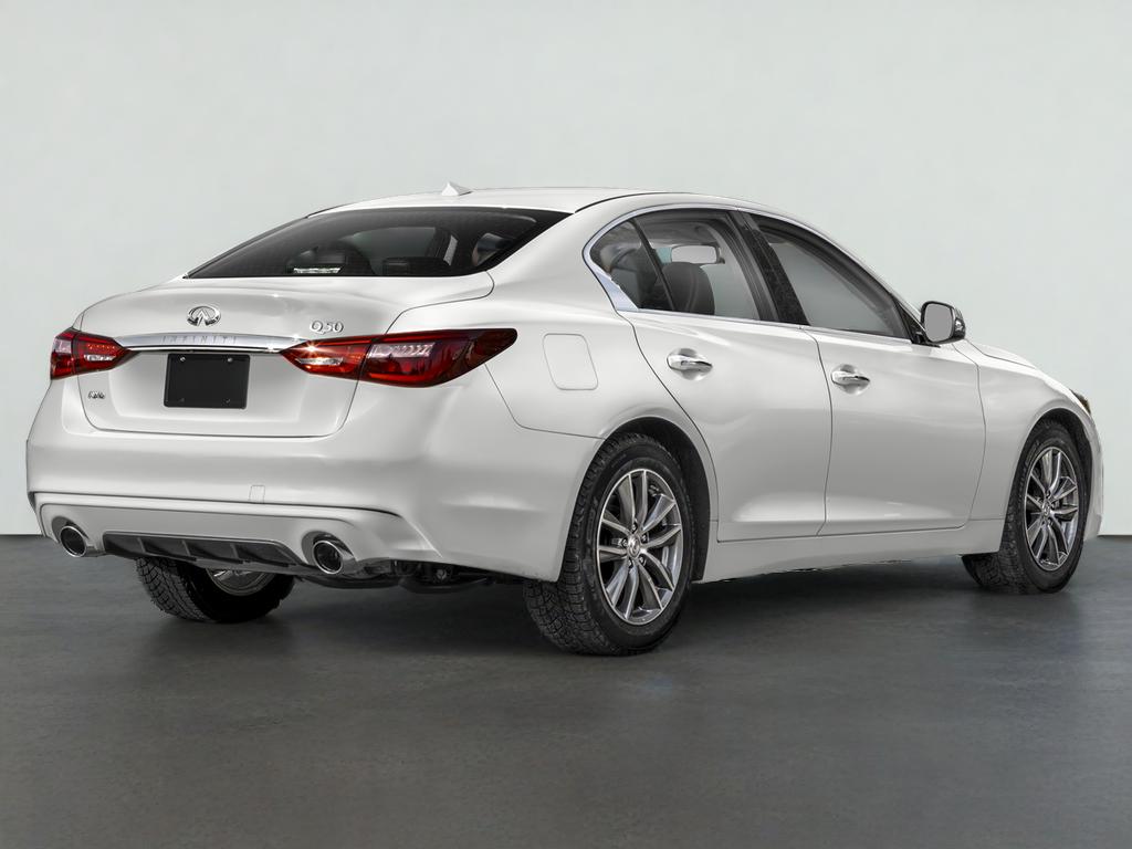 2023 INFINITI Q50 LUXE