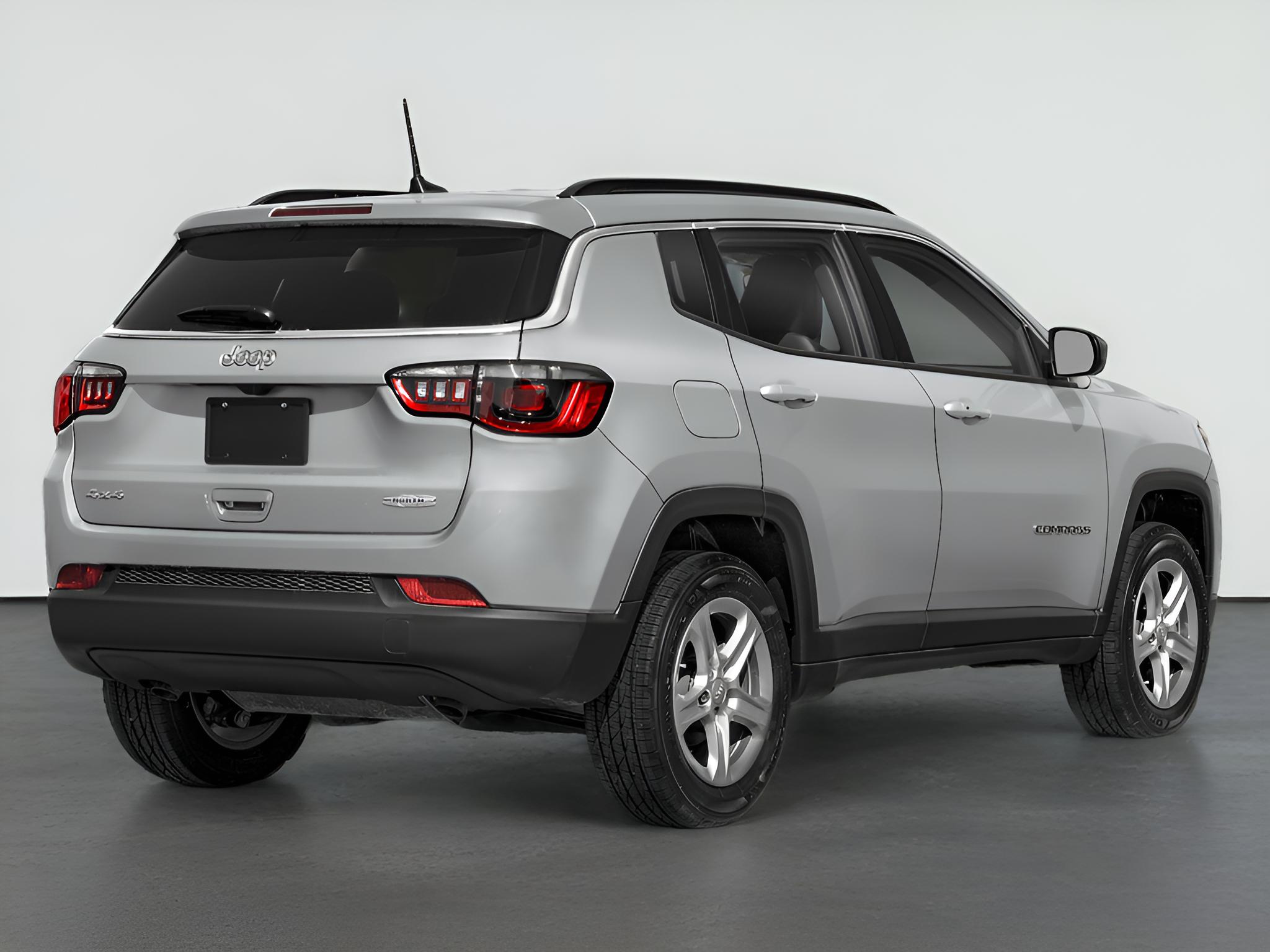 2023 Jeep Compass Latitude Lux