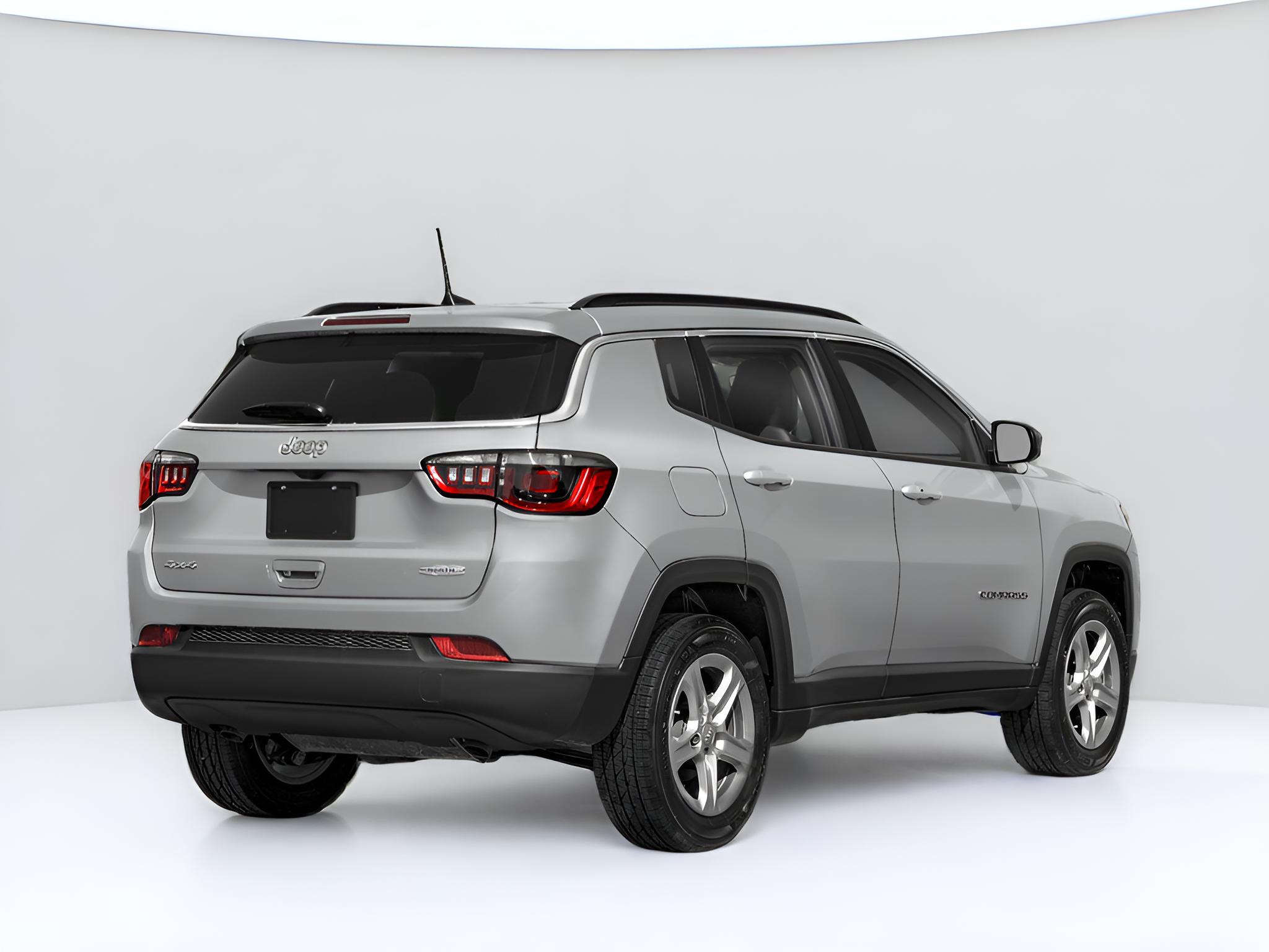 2023 Jeep Compass Latitude Lux