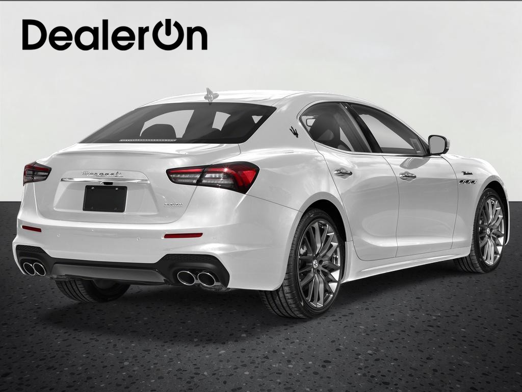 2023 Maserati Ghibli Modena Q4