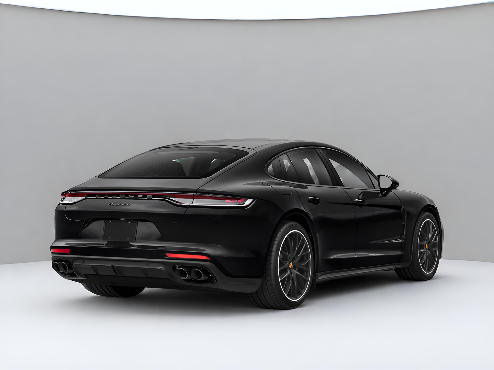 2023 Porsche Panamera 4 Platinum Edition