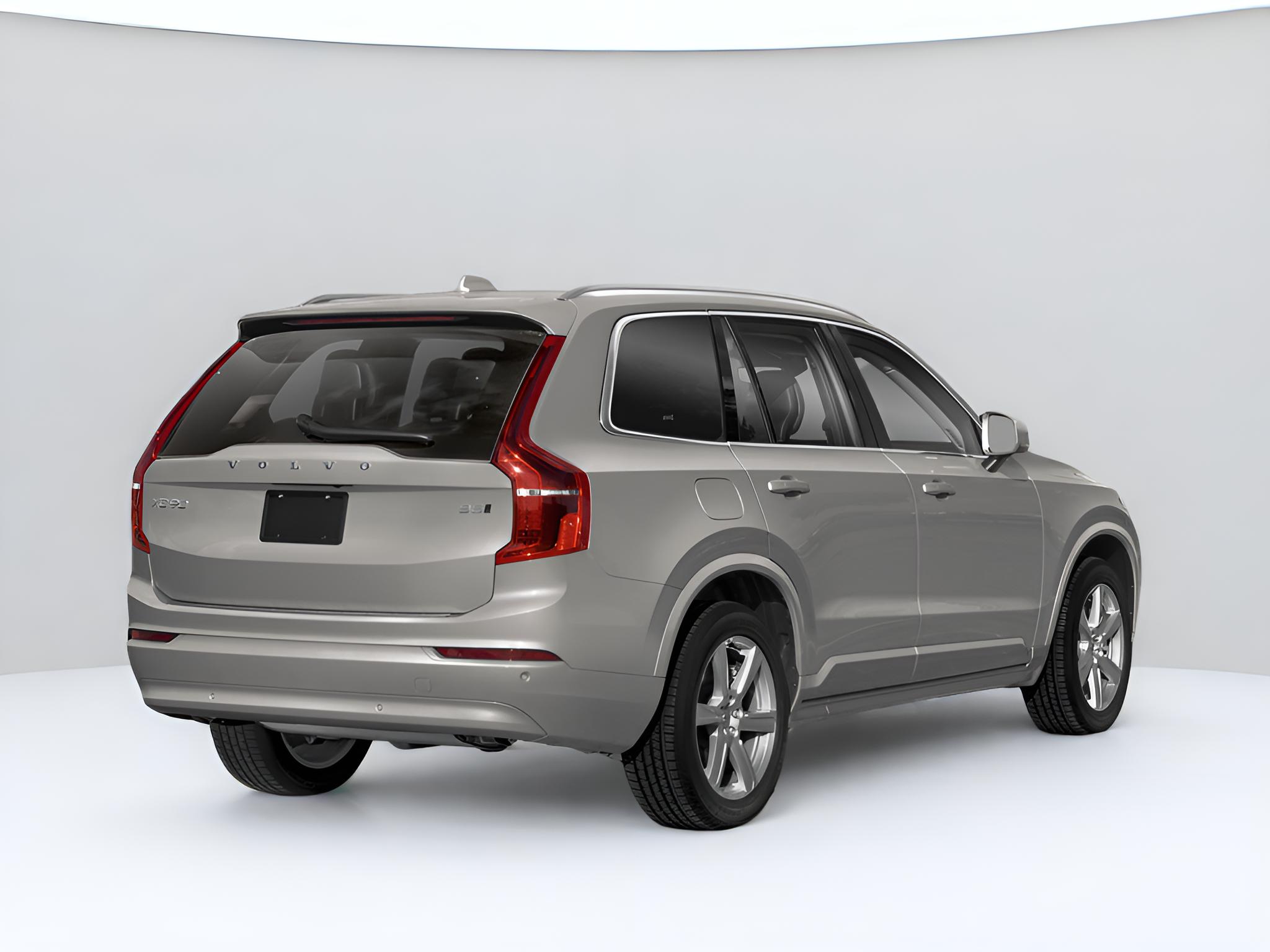 2023 Volvo XC90 B5 Core