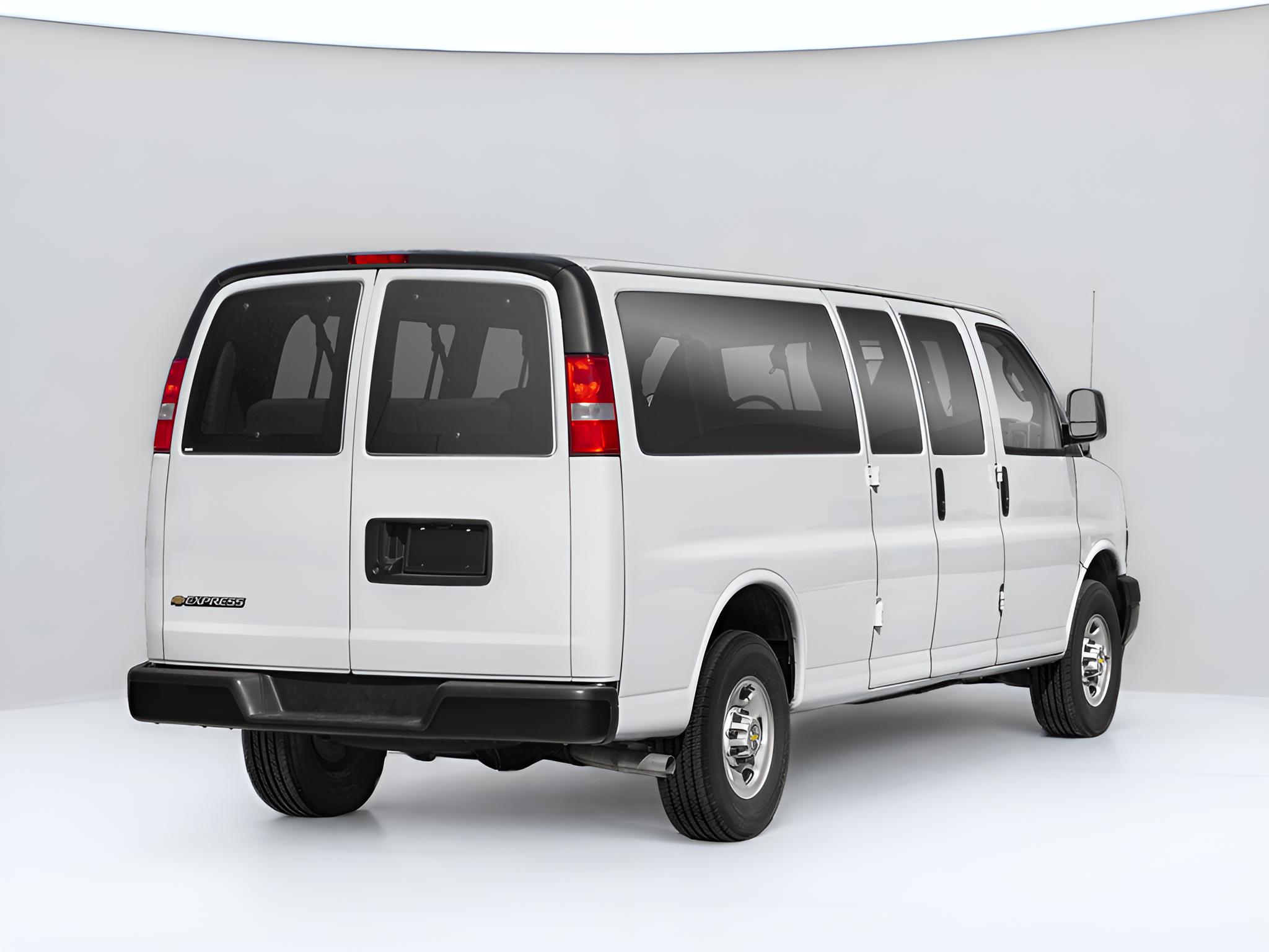 2023 Chevrolet Express Passenger RWD 3500 Extended Wheelbase LT