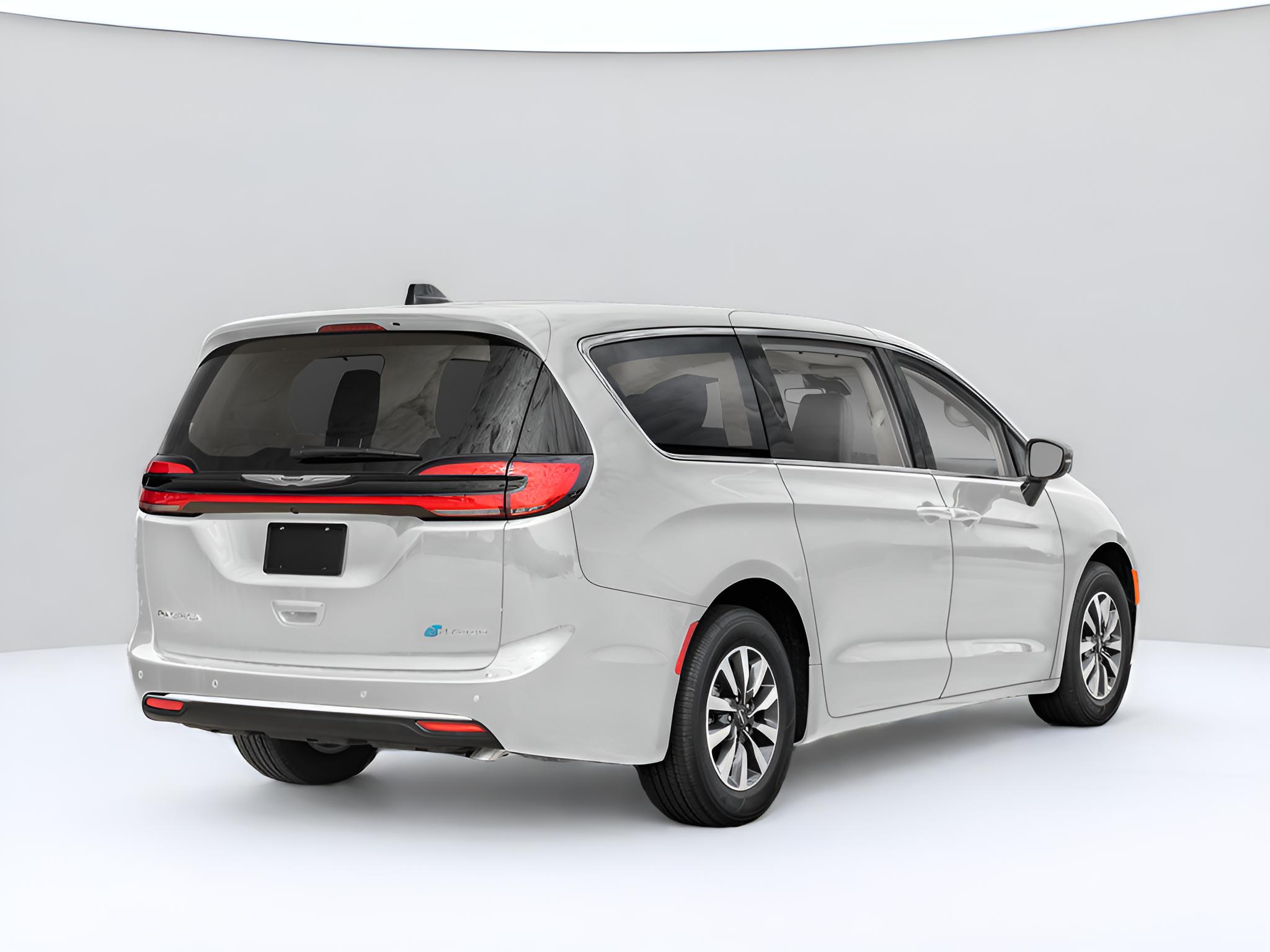 2024 Chrysler Pacifica Select