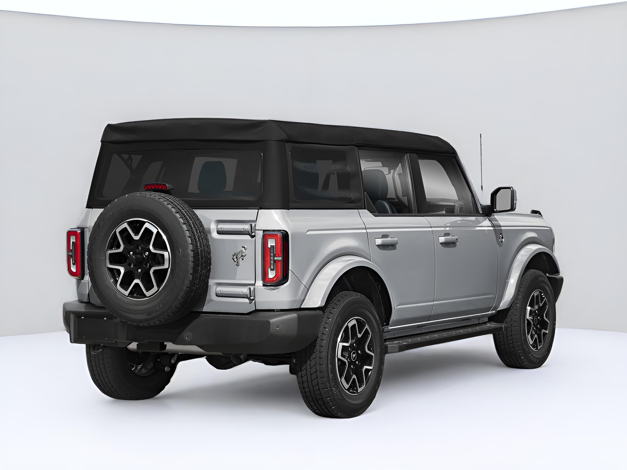 2024 Ford Bronco Outer Banks