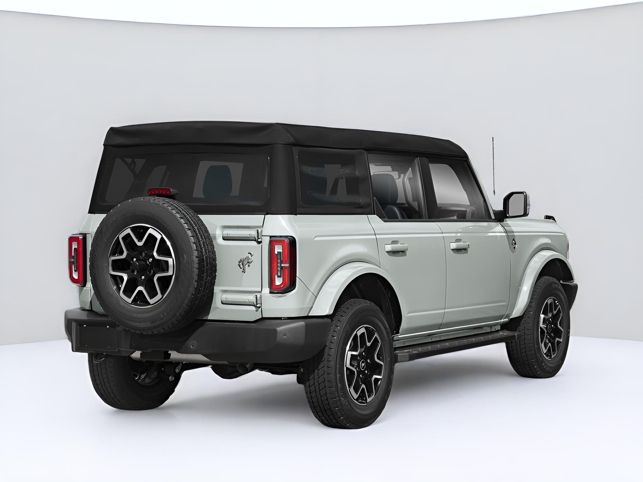 2024 Ford Bronco Outer Banks