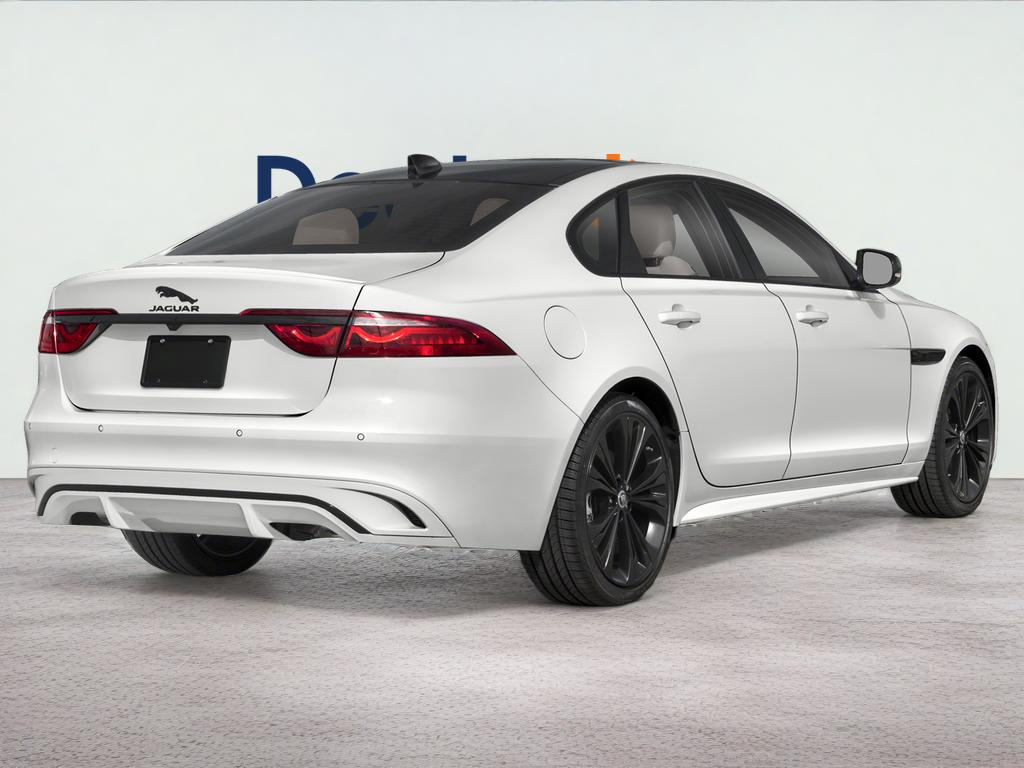 2024 Jaguar XF R-Dynamic SE