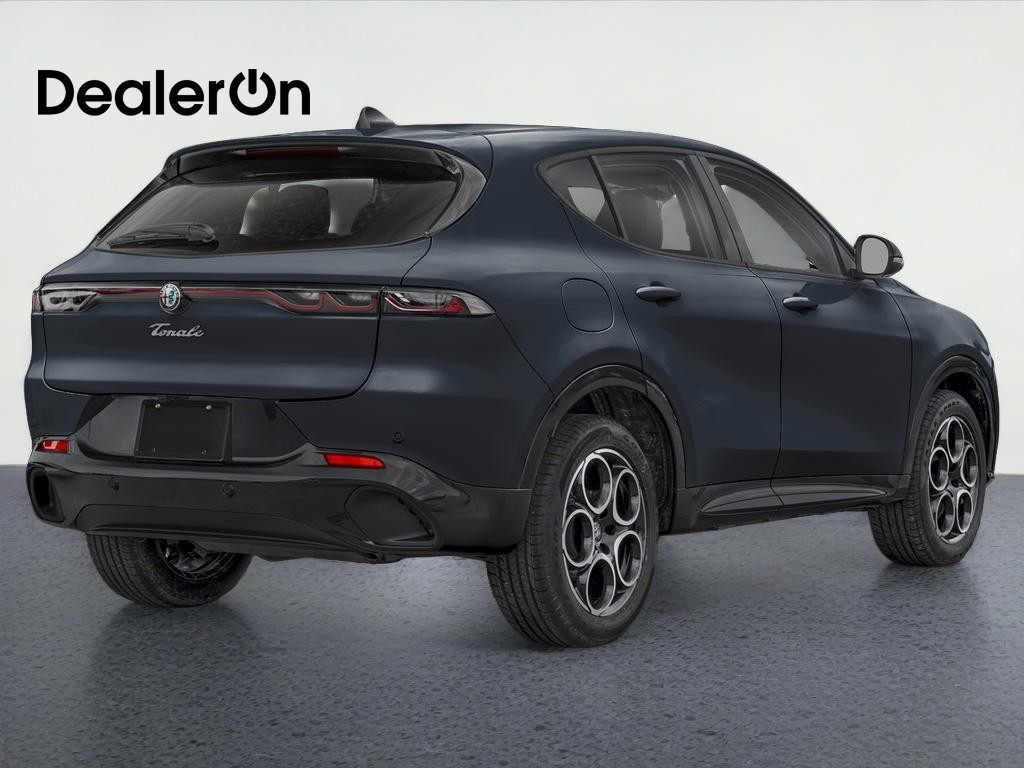 2025 Alfa Romeo Tonale Base
