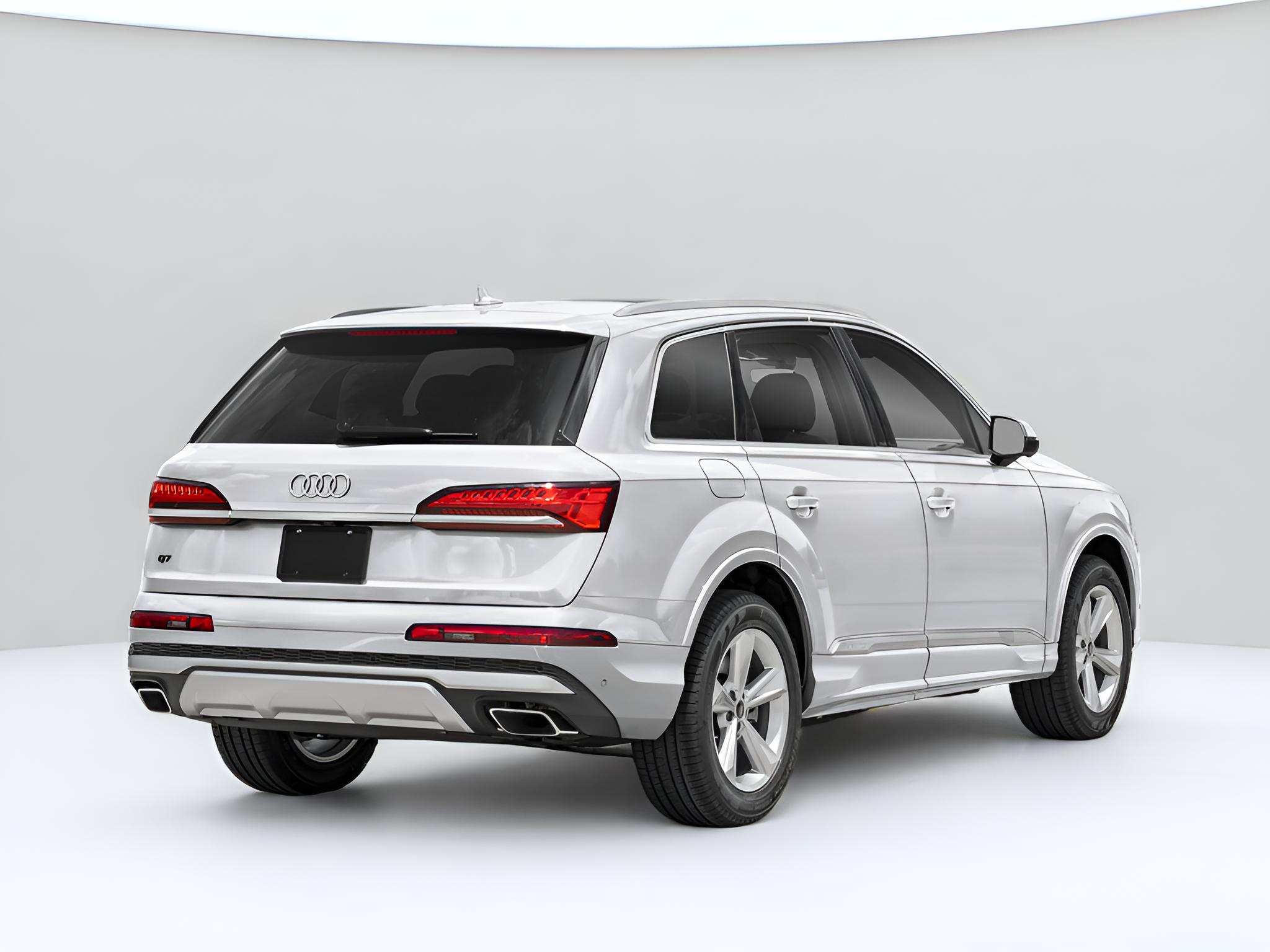 2025 Audi Q7 Premium