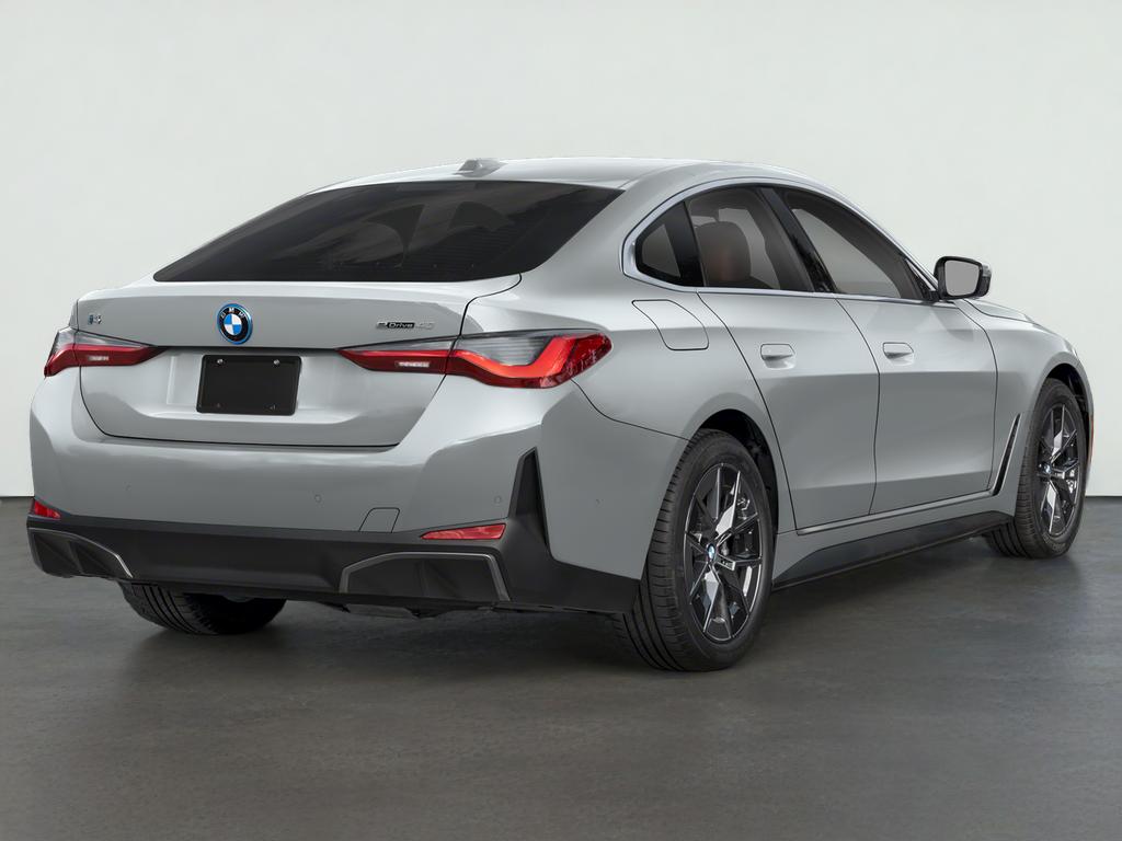 2025 BMW i4 eDrive40