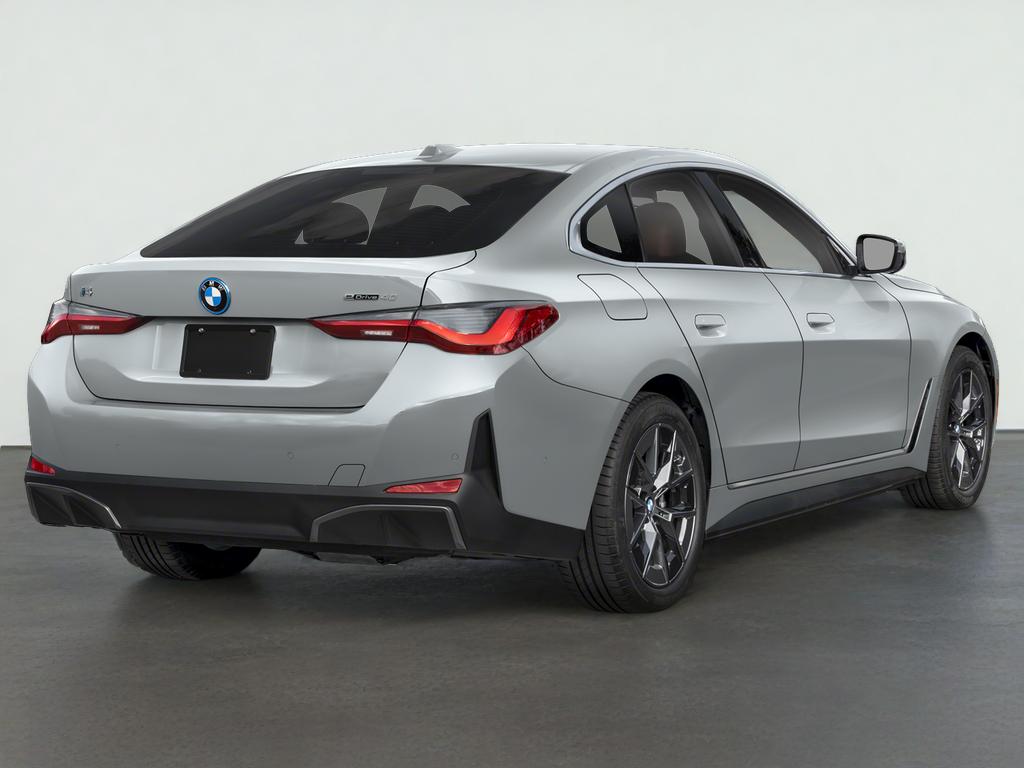 2025 BMW i4 eDrive40