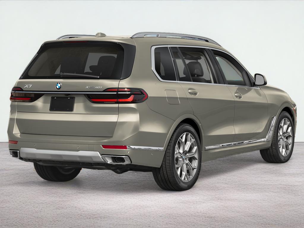 2025 BMW X7 M60i