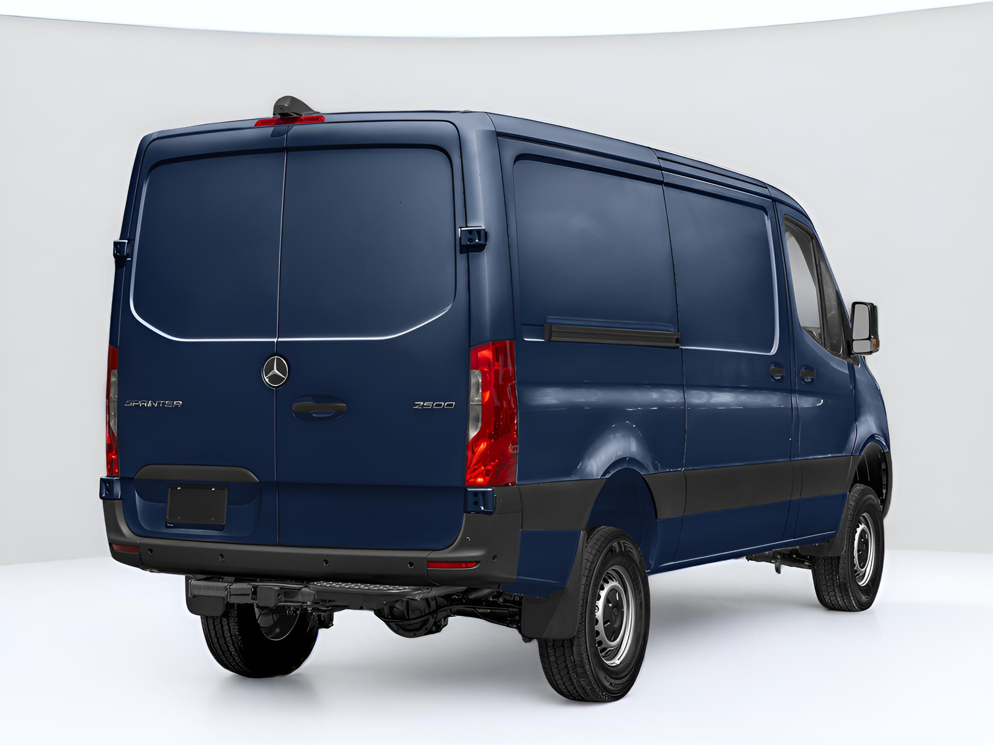 2025 Mercedes-Benz Sprinter Cargo Van Cargo 144 WB