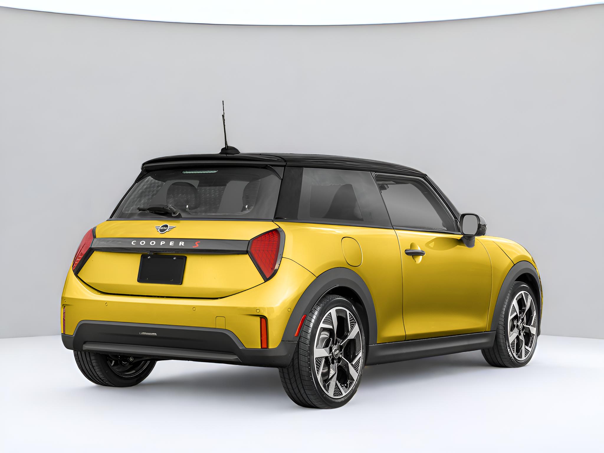2025 MINI Hardtop 2 Door Cooper S FWD