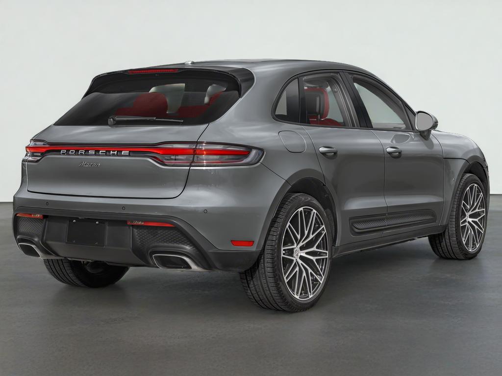 2025 Porsche Macan Base