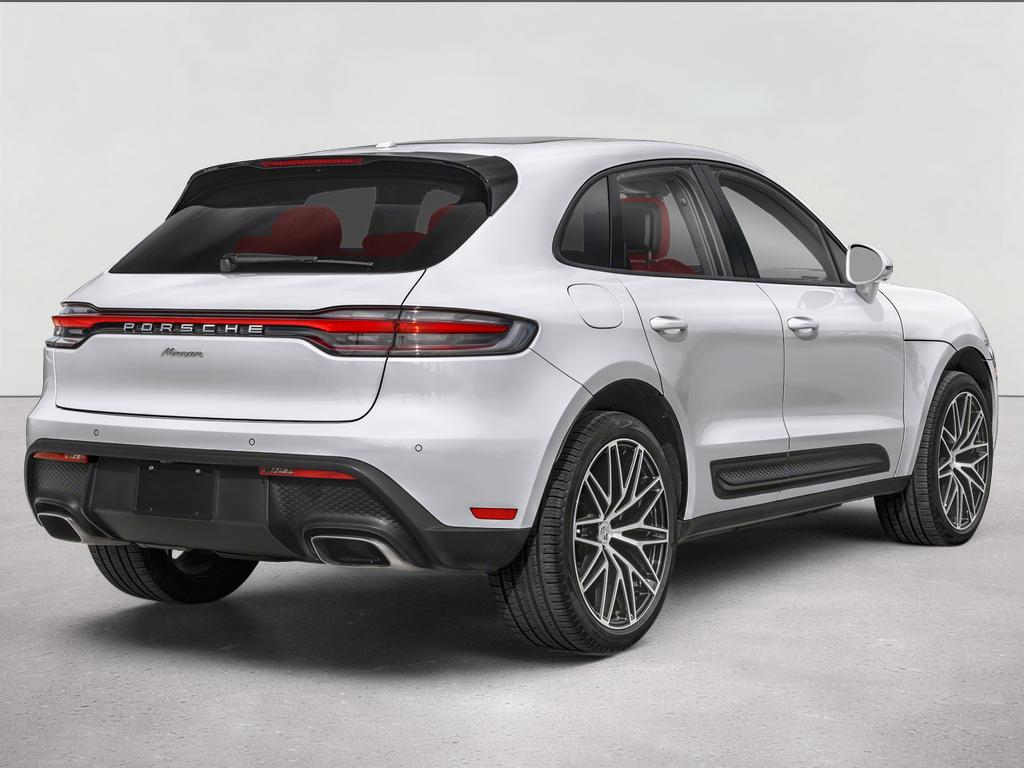 2025 Porsche Macan Base