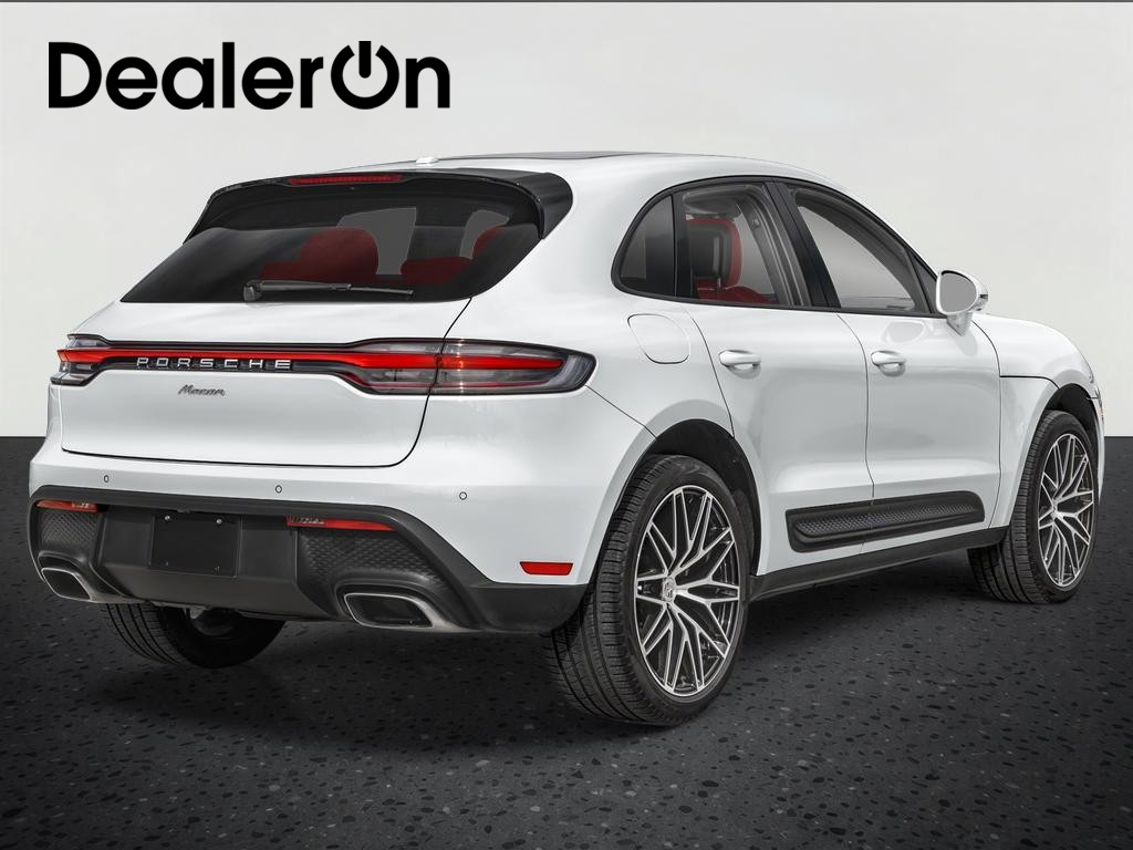 2025 Porsche Macan Base