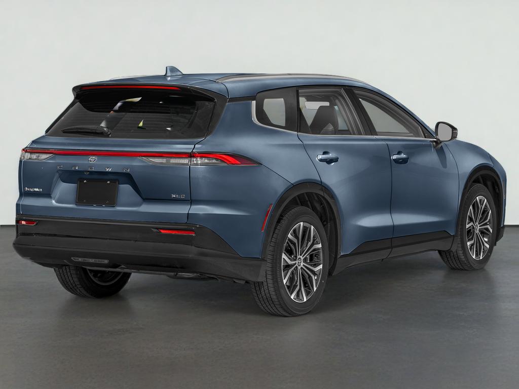 2025 Toyota Crown Signia Base