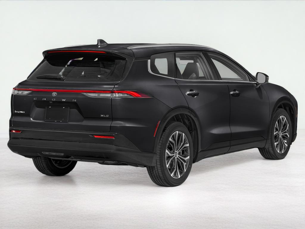 2025 Toyota Crown Signia Base