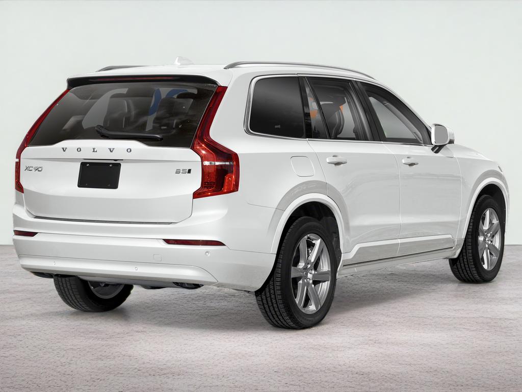 2025 Volvo XC90 B5 Plus