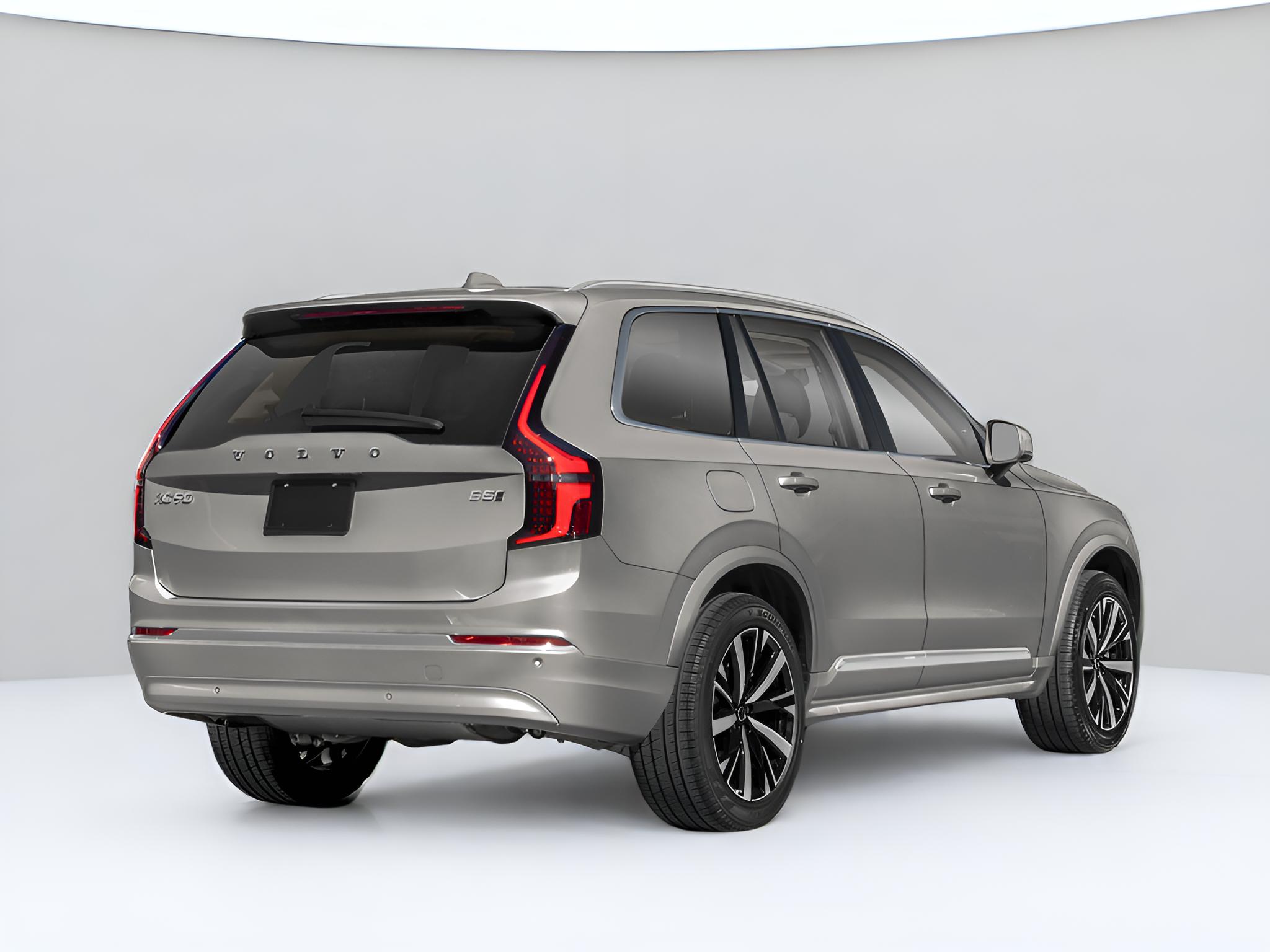 2025 Volvo XC90 B5 Plus 2025.5