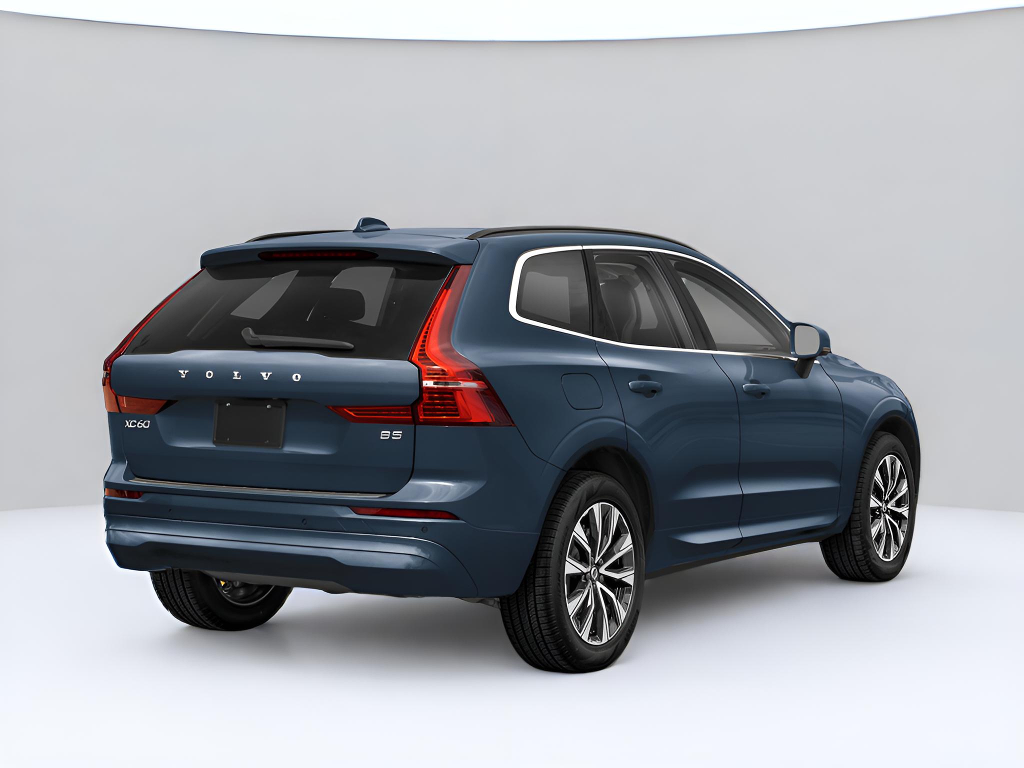 2025 Volvo XC60 B5 Plus