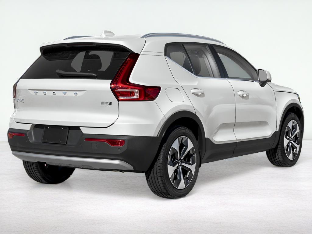 2025 Volvo XC40 B5 Plus Dark Theme