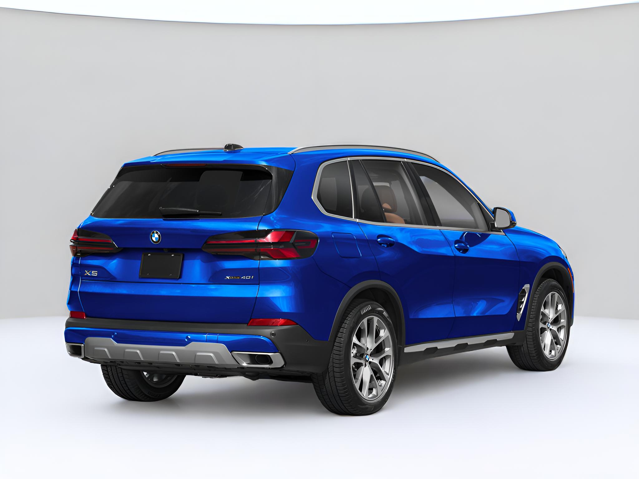 2026 BMW X5 M60i