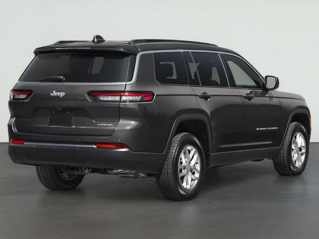 2026 Jeep Grand Cherokee L Laredo