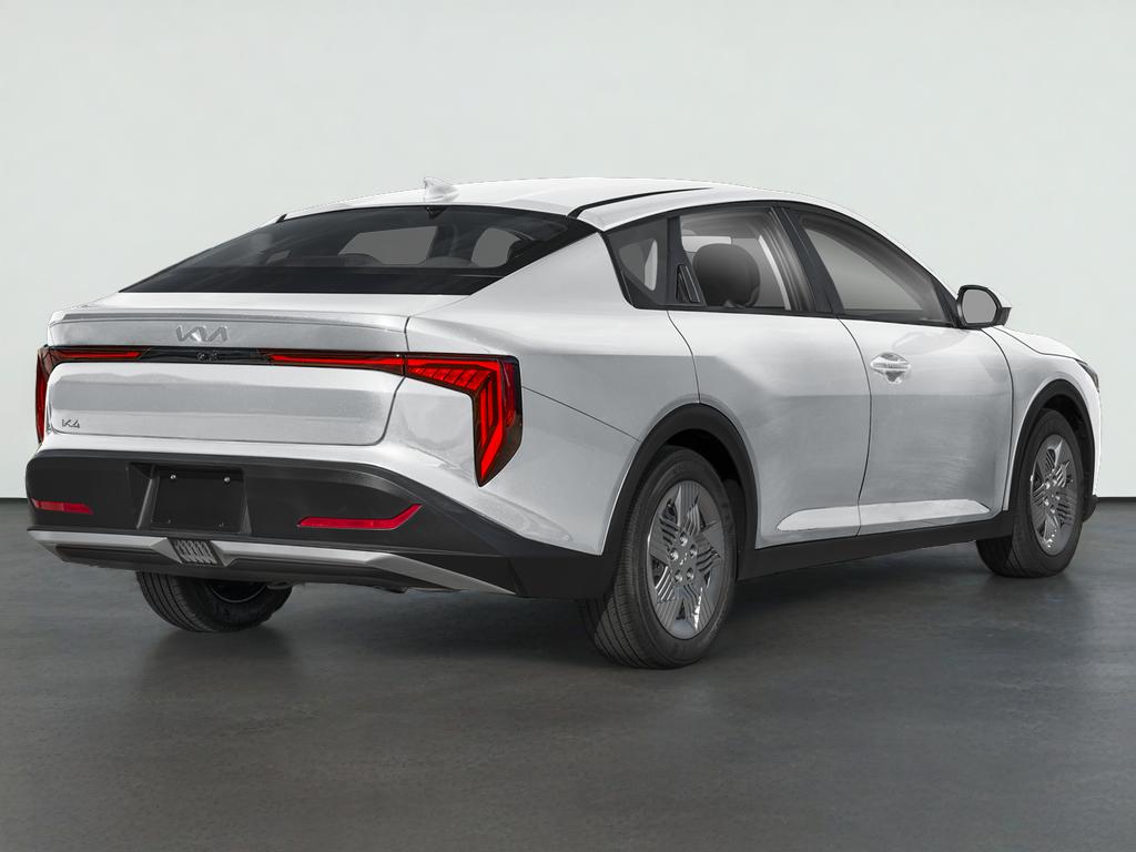 2026 Kia K4 LX