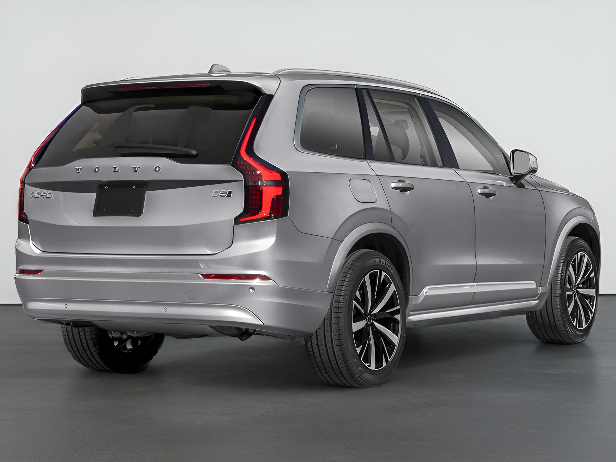 2026 Volvo XC90 B5 Plus